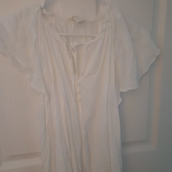 NWOT H&M size small short sleeved white blouse - Picture 1 of 3